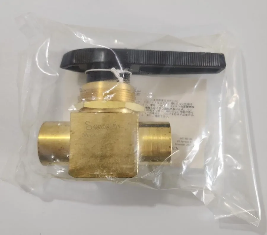 Клапан Swagelok B-45F8 2500psi Brass Valve 1/2" NPT Female