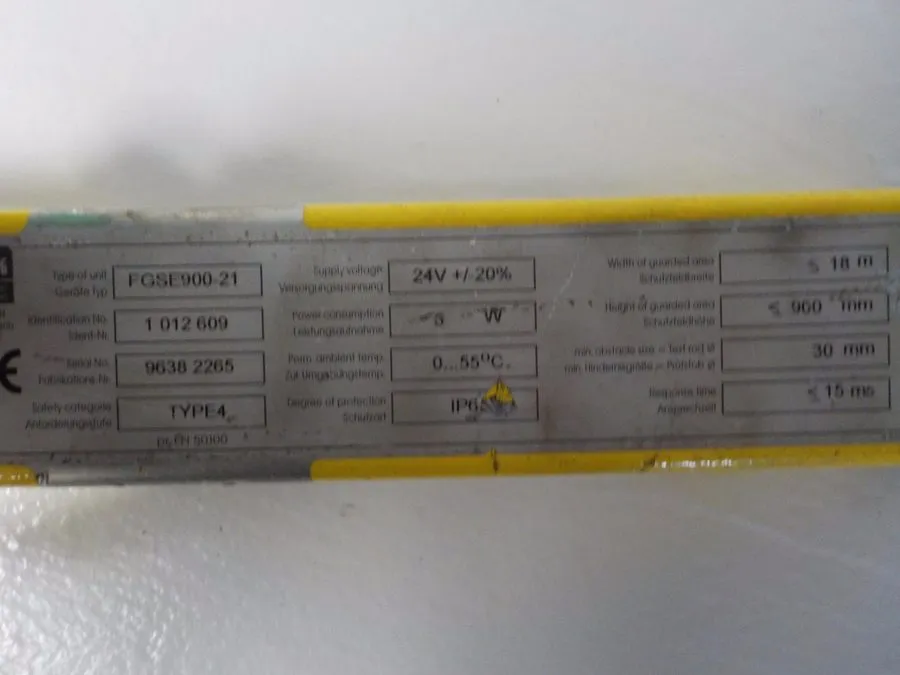 Световая завеса SICK 1012609, FGSE900-21, Safety light curtain Receiver