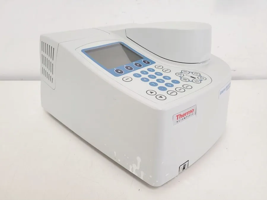 Спектрофотометр Thermo Scientific GeneSys G10S UV-VIS Spectrophotometer Lab