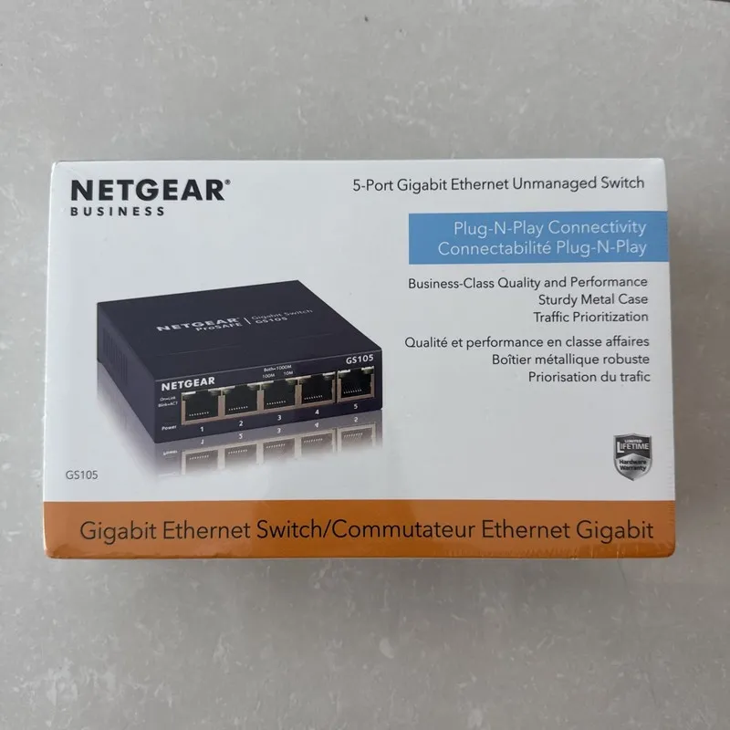 Коммутатор NETGEAR ProSafe GS105 Desktop Switch 5-Port Gigabit GS105NA