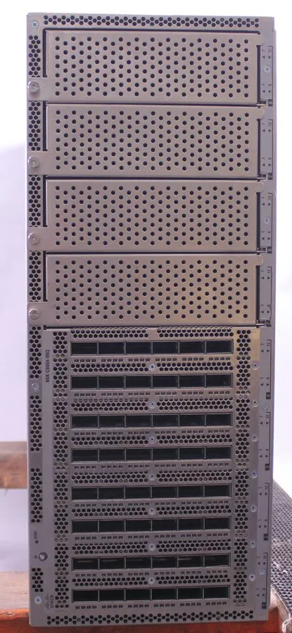 Коммутатор Cisco N6K-C6004-96Q Nexus 6004 48-Port 40 Gbps SFP Managed Switch — фото лота 1