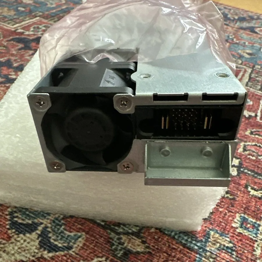 Коммутатор Cisco Catalyst PWR-C1-1100WAC-P= 1100W AC Power Supply LiteON PA-1112 — фото лота 2