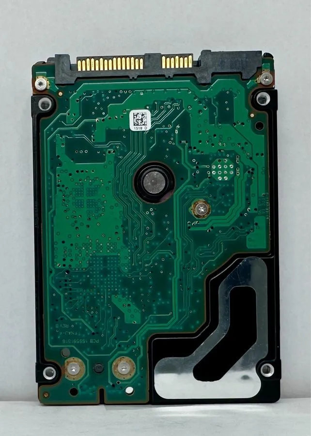 Сервер IBM System x 600GB 10K SAS 6Gb/s 3.5" Hot Swap HDD ST9600204SS