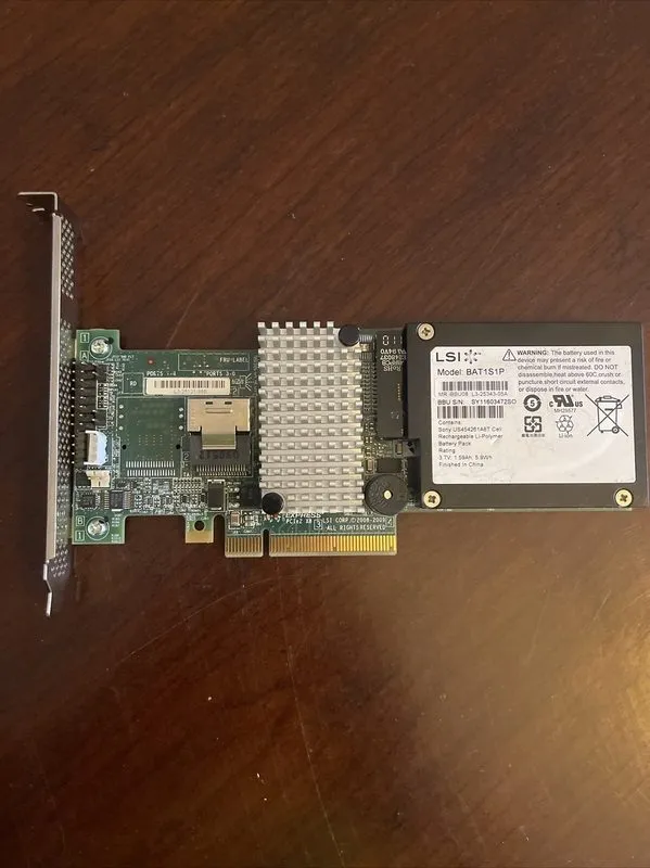 Контроллер LSI MegaRAID SAS 9280-4i4e 6Gb/s 8-Port RAID Controller w/ iBBU08 Bat