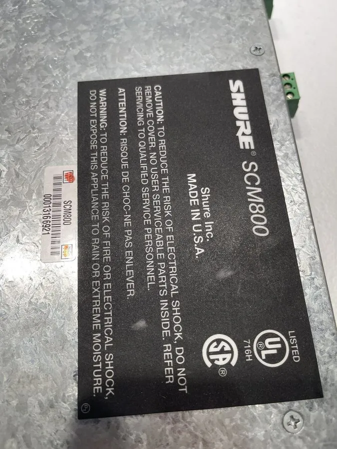 Микшерный пульт Shure SCM800 Pro 8-Channel Microphone Mixer- -As Sown