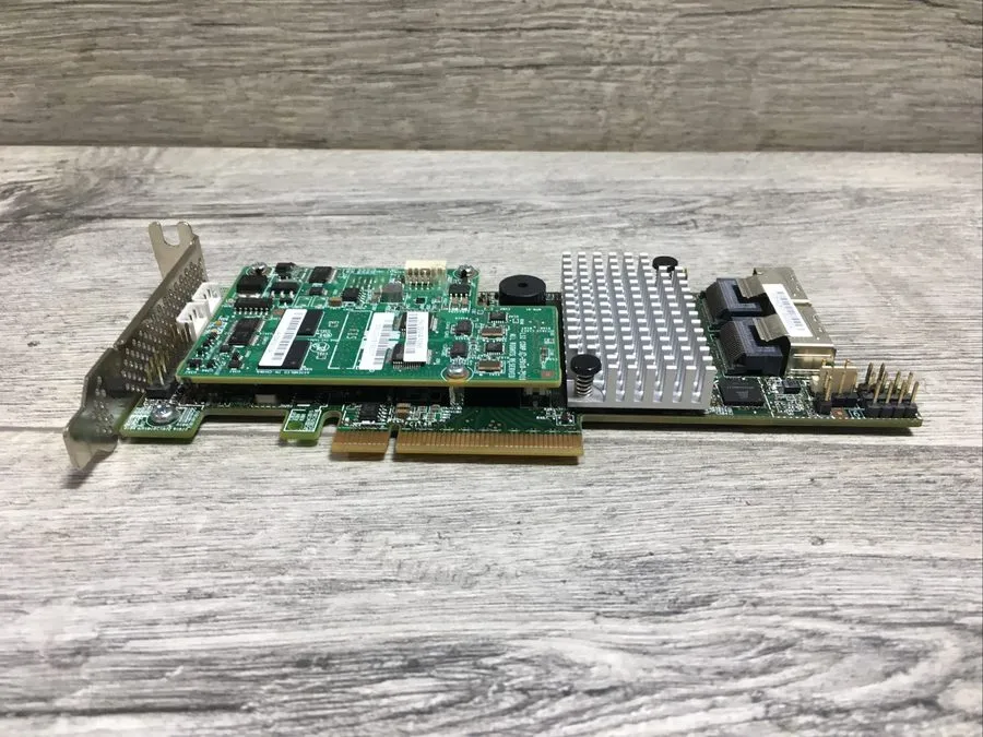 Контроллер UCS-RAID9271CV-8I V05 Cisco MegaRAID 8-Port 6GB/s SAS/SATA Raid Contr