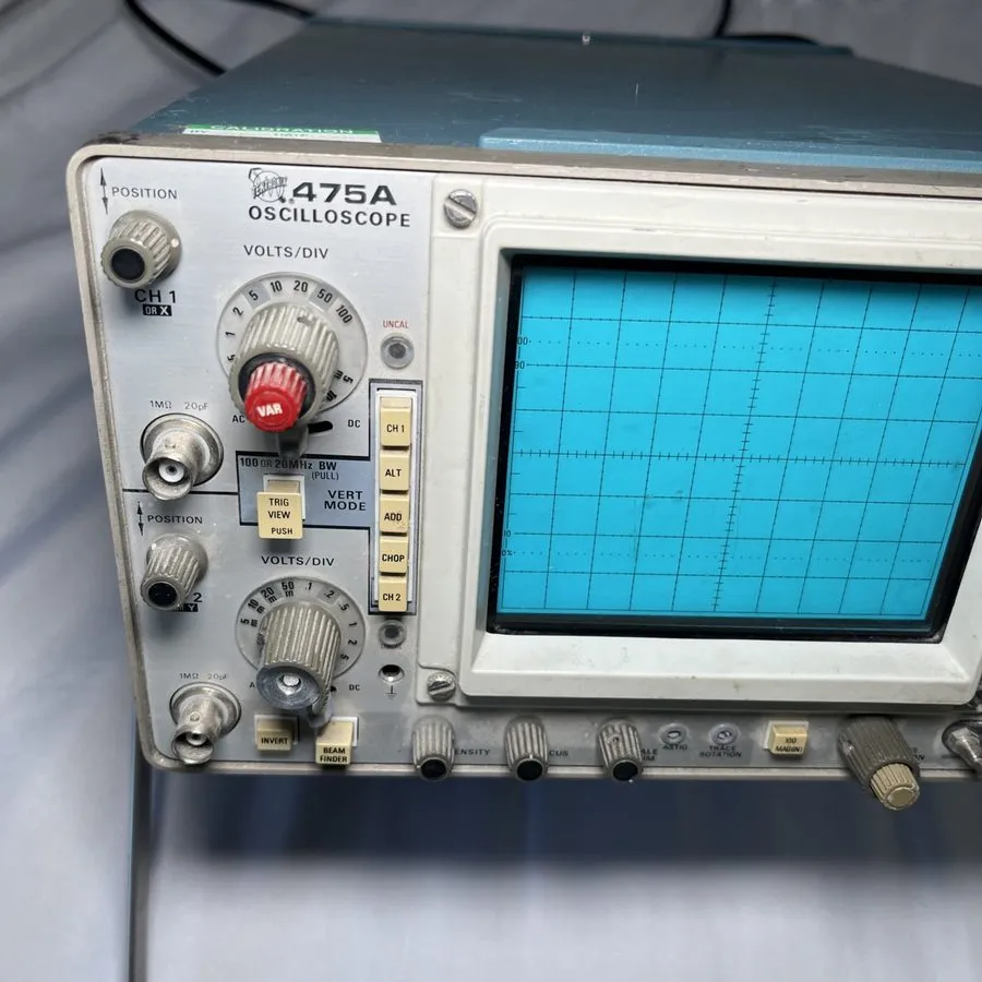 Осциллограф Tektronix 475A 250MHz Dual-Trace Analog Oscilloscope & Bundle