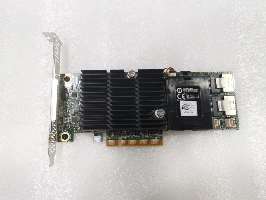 Контроллер VM02C Dell PERC H710 512MB 8-Port SAS PCI-E 2.0 x8 6Gbps RAID Control