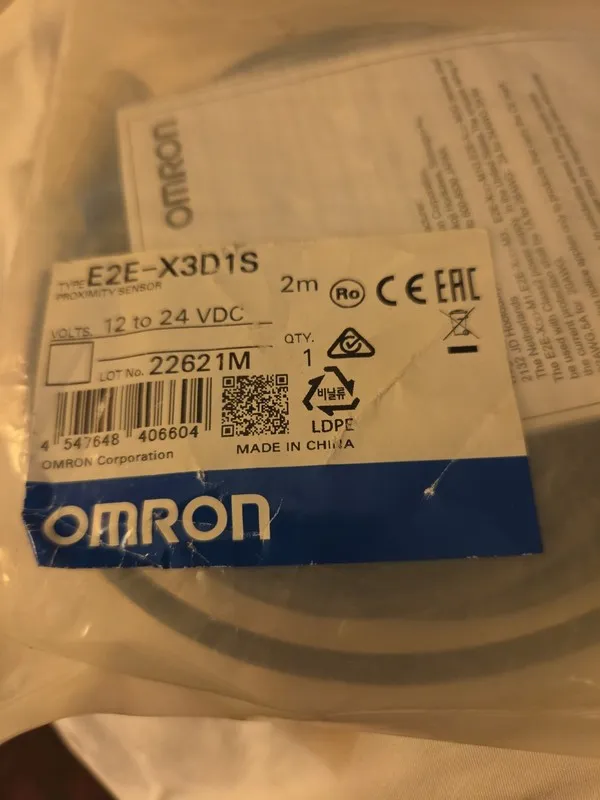 Датчик приближения OMRON E2E-X3D1S PROXIMITY SWITCH / SENSOR 15715M 12 to 24VDC  — фото лота 1