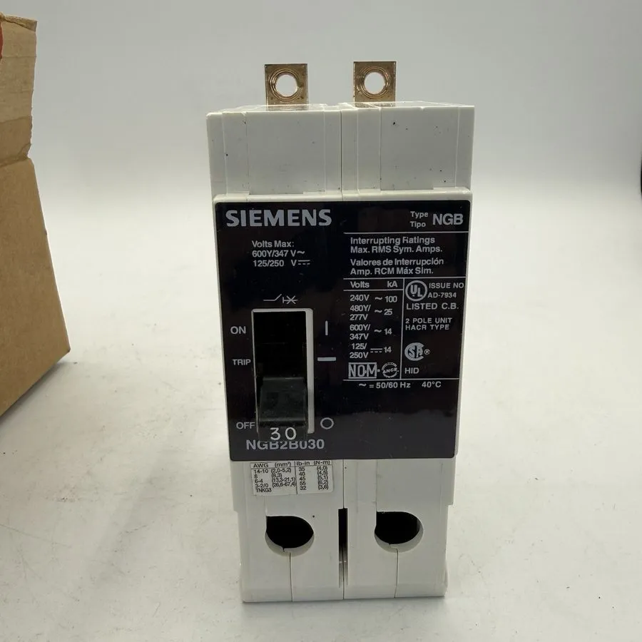 Автоматический выключатель TAKEOUT SIEMENS NGB NGB2B030B 2 POLE 30 AMP 480V CIRC — фото лота 1