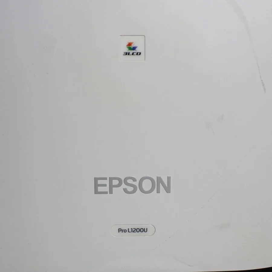 Проектор 4K Epson Pro L1200U Lumens Laser Projector 23211 Hours — фото лота 4