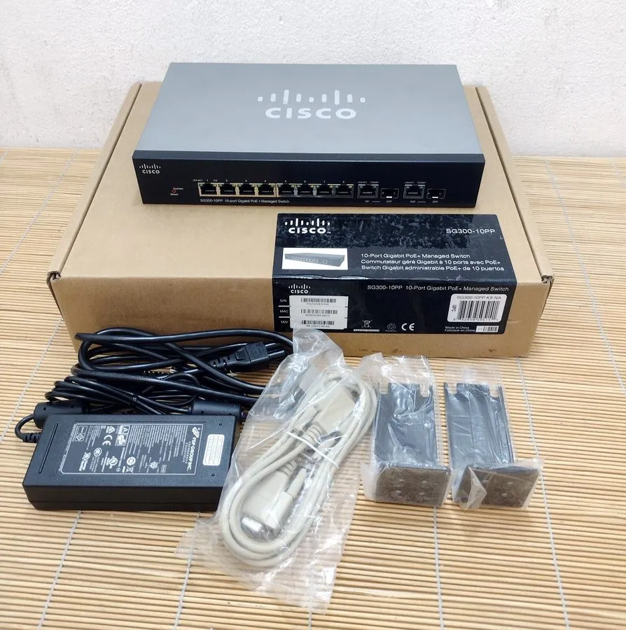 Коммутатор Cisco SG300-10PP-K9-NA 10-Port Gigabit PoE+ Managed Switch
