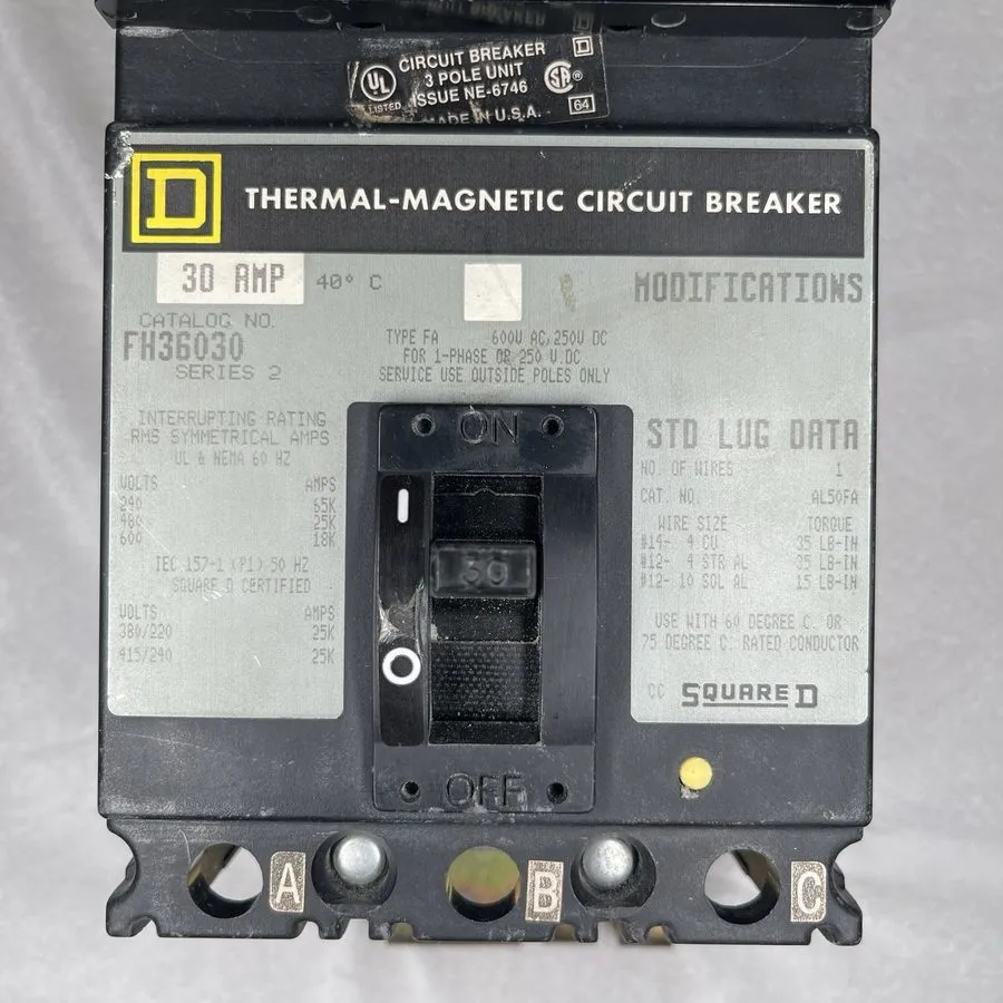 Автоматический выключатель Square D FH36030 30 Amp 600 VAC 3 Pole 25kA@480v I-Li