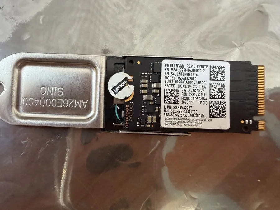 SSD-накопитель SAMSUNG PM991 256GB SSD M.2 2230 PCIE 3.0 X4 NVME SSD BLACK