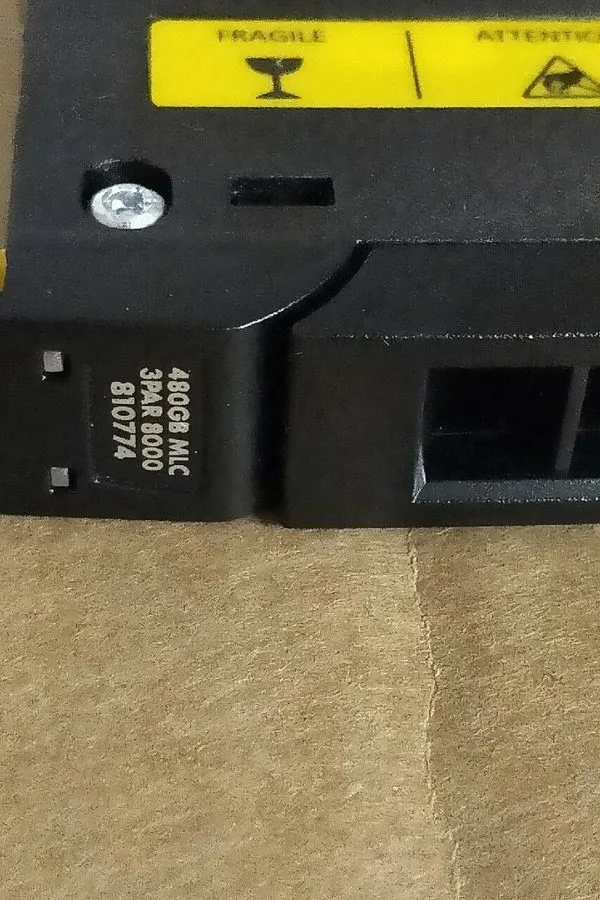 SSD-накопитель HPE 480GB 810774-001 SAS 3PAR Storeserv 8000 SSD 12GBPS 2.5in SSD
