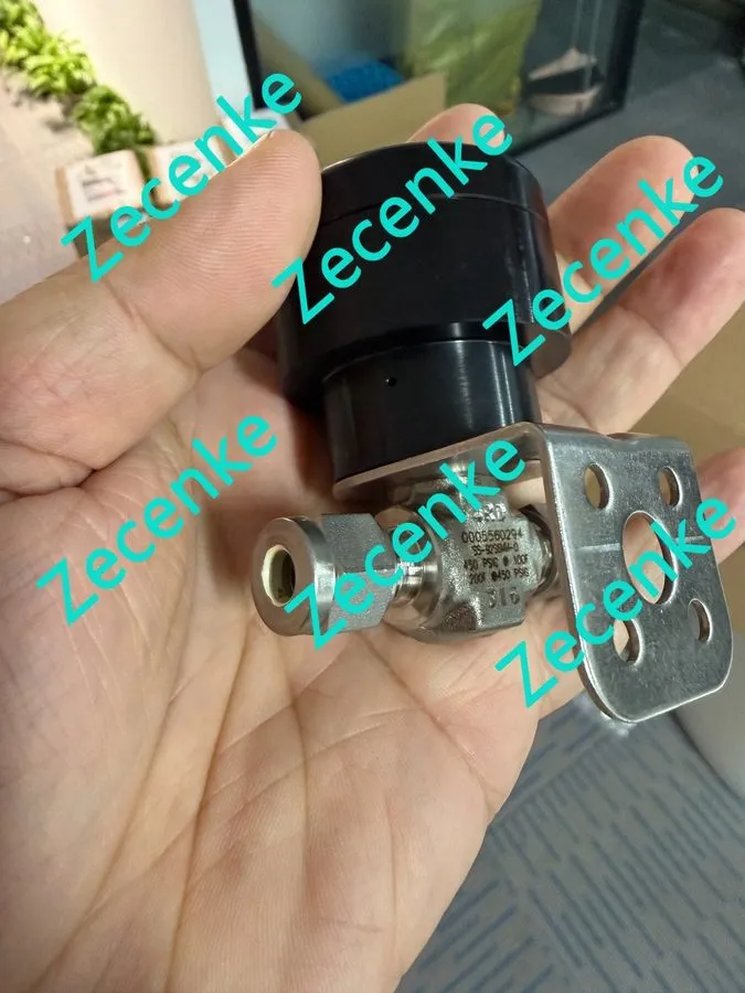 Пневмоклапан Swagelok SS-92S6MM-O Pneumatic Valve
