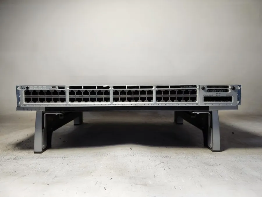 Коммутатор Cisco Catalyst WS-C3850-48T-E 48-Port w/ C3850-NM-4-10G Switch Reset