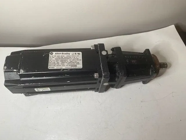 Серводвигатель Allen Bradley MPL-B430P-MK74AA Ser A Kinetix Servo Motor
