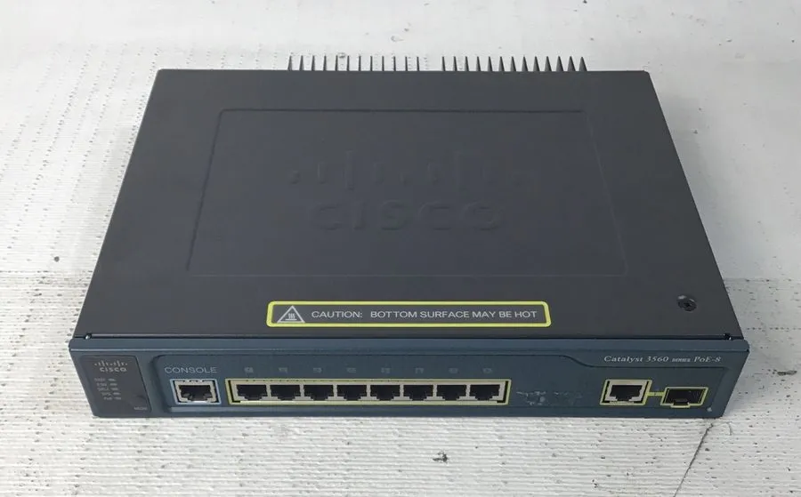 Коммутатор Cisco Catalyst WS-C3560-8PC-S Ethernet Switch