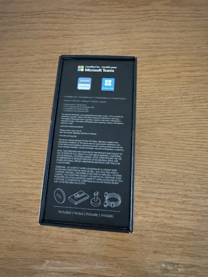 Монитор Dell UltraSharp WB7022 Webcam colour 8.3 MP 3840 x 2160 USB