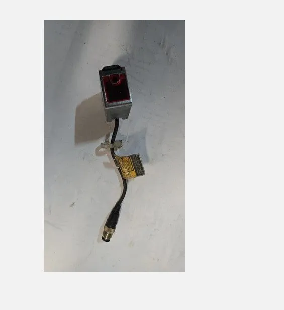 Датчик KEYENCE LR-TB2000C Detection Laser Sensor — фото лота 2