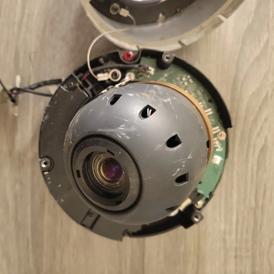 Камера PELCO IS21-DWSV8S Color CCTV Dome Camera — фото лота 1