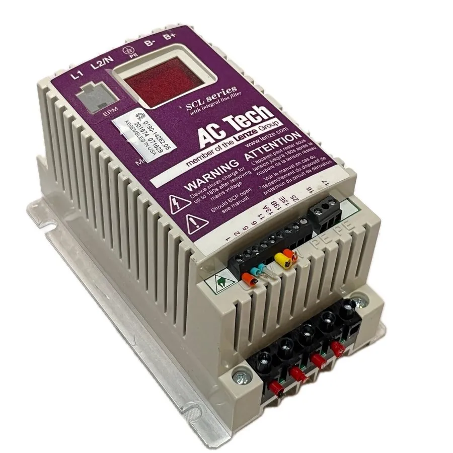Электропривод LENZE AC TECH SL205S 0.37KW 208/240V 1 PH VARIABLE FREQUNECY DRIVE