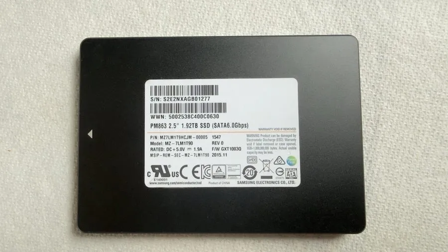 SSD-накопитель MZ-7LM1T90 Samsung PM863 1.92TB SATA 6Gbps 2.5'' MZ7LM1T9HCJM-000