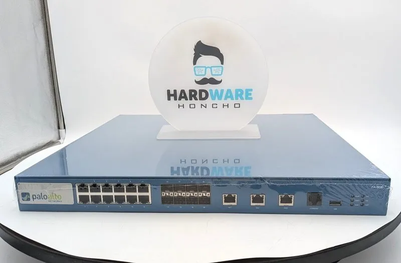 Межсетевой экран Palo Alto PA-3020 12-Port GbE 8-Port SFP Security Firewall