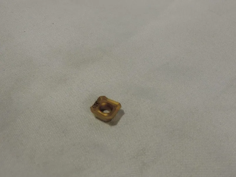 Режущий инструмент ISCAR 5601265 SEKT 43AFR-HM IC328 Square Carbide Milling Inse