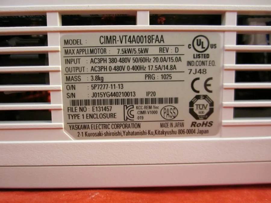 Частотный преобразователь Yaskawa 10HP CIMR-VT4A0018FAA V1000 Variable Frequency