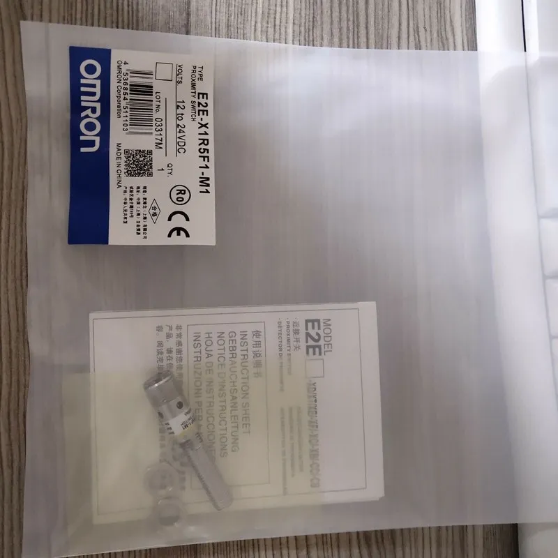 Датчик приближения One Omron E2E-X1R5F1-M1 Proximity Sensor Expedited Shipping