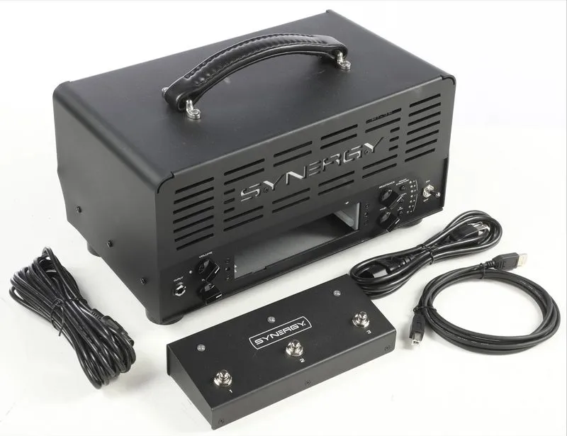 Сервер Synergy SYN-20IR 20-Watt Amplifier Head with Footswitch Black