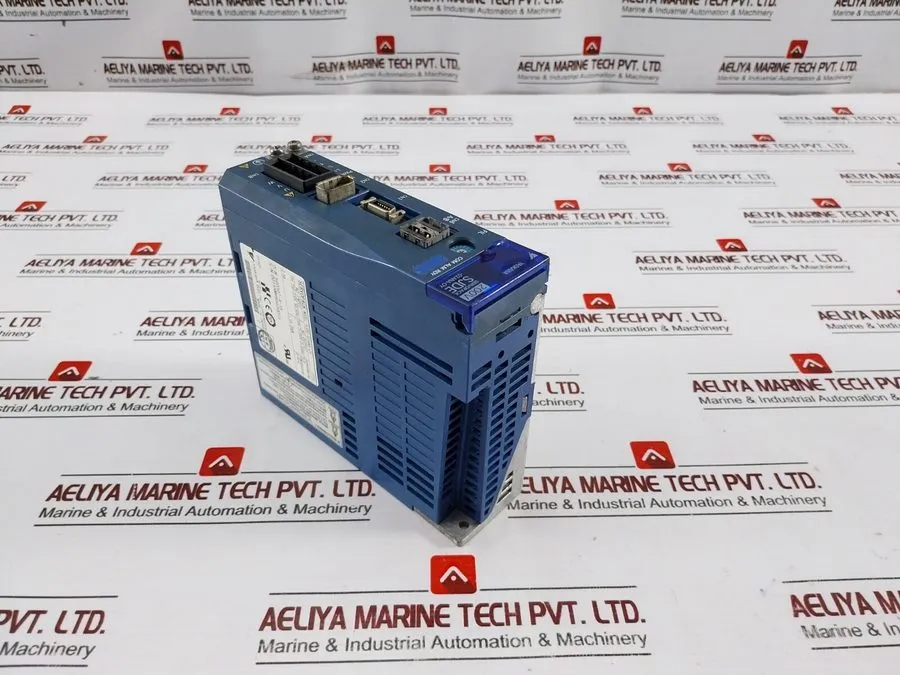 Сервопривод YASKAWA ELECTRIC SJDE-02ANA-OY AC Series Servo Drive Servopack 200-2 — фото лота 1