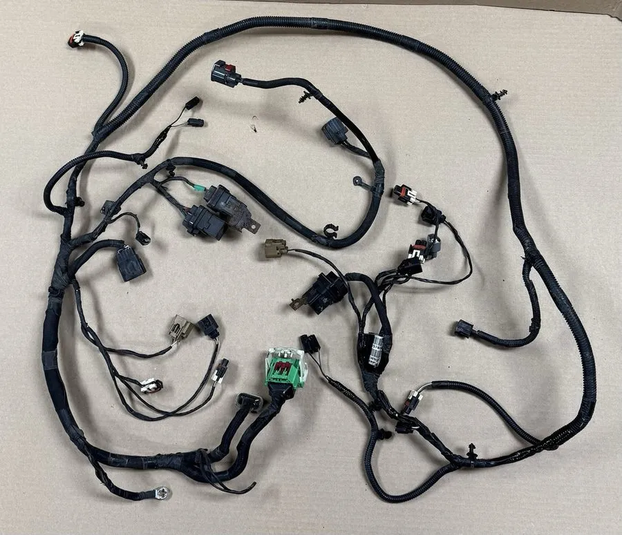 Жгут проводов 2013 Chrysler Town Country Dodge Grand Caravan Headlamp Harness 68 — фото лота 1