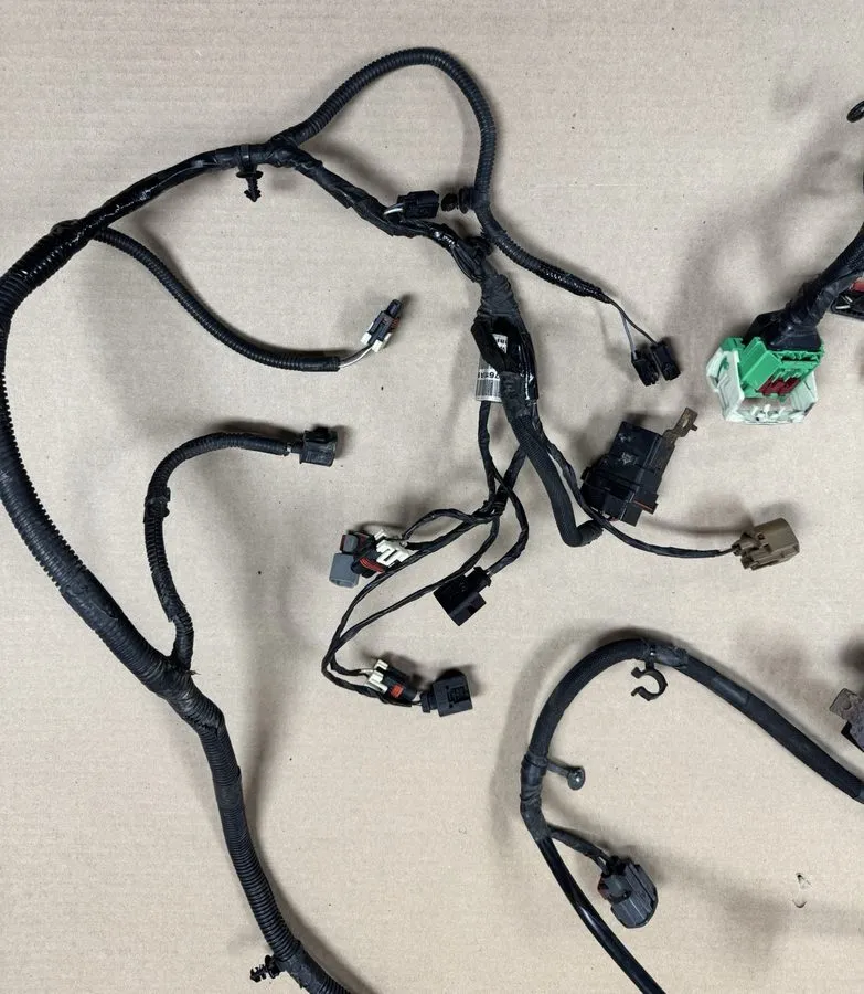 Жгут проводов 2013 Chrysler Town Country Dodge Grand Caravan Headlamp Harness 68 — фото лота 2