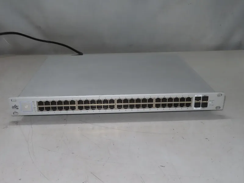 Коммутатор Ubiquiti UniFi US-48-750W 48-Port Gigabit PoE+ Managed Switch 750W 4x