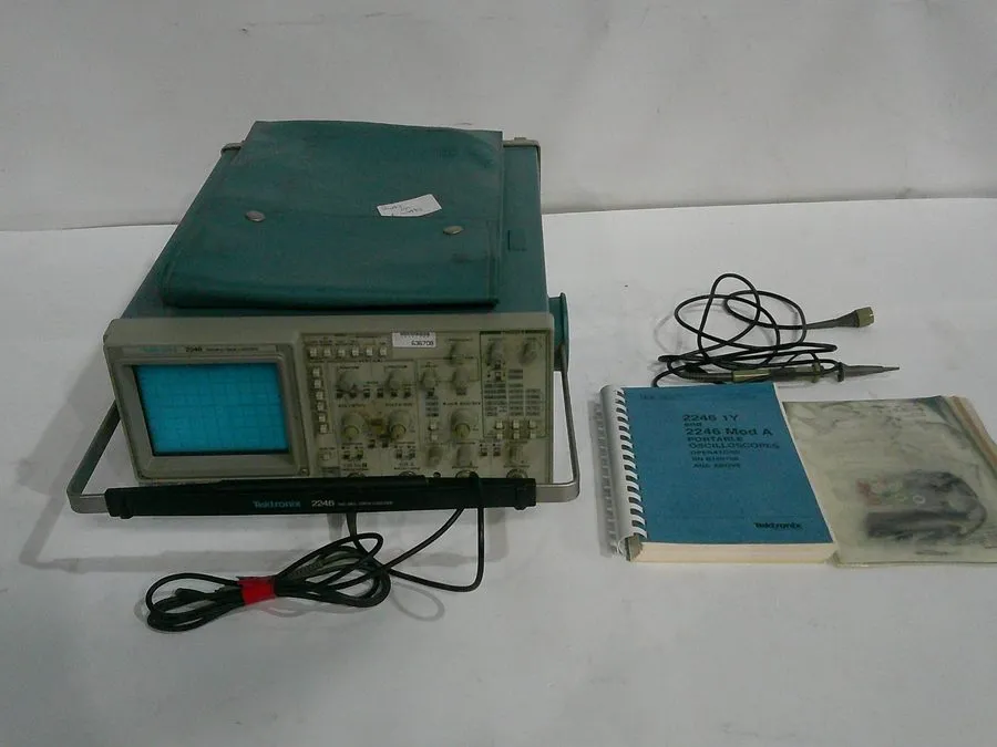 Осциллограф TEKTRONIX 2246 4 Channel 100 MHz Oscilloscope