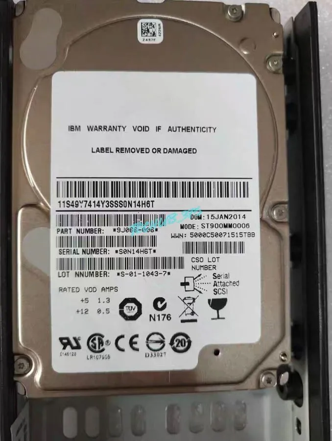 Жёсткий диск Lenovo 00D5303 00Y2684 900GB 10K 2.5" SFF SAS 6Gbps HDD Hard Drive