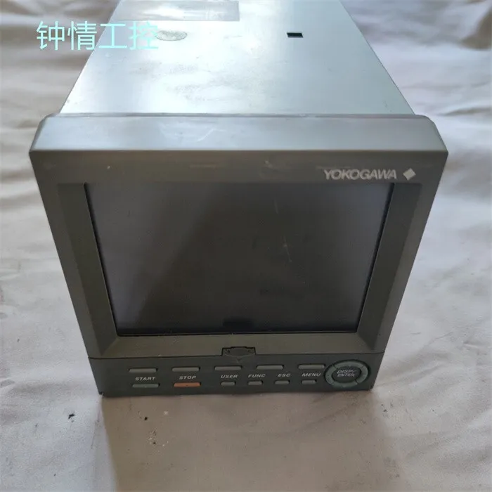Регистратор FX106-4-2 paperless recorder #L5294Y LZ