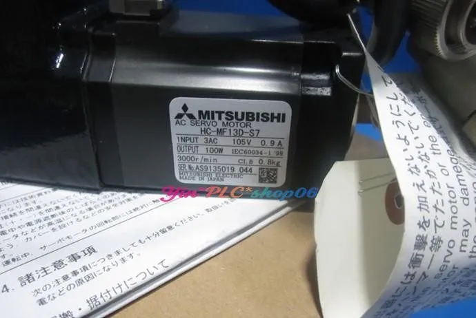 Серводвигатель HC-MF13D-S7 AC Servo Motor 1.3kW 200V MINAS A — фото лота 1