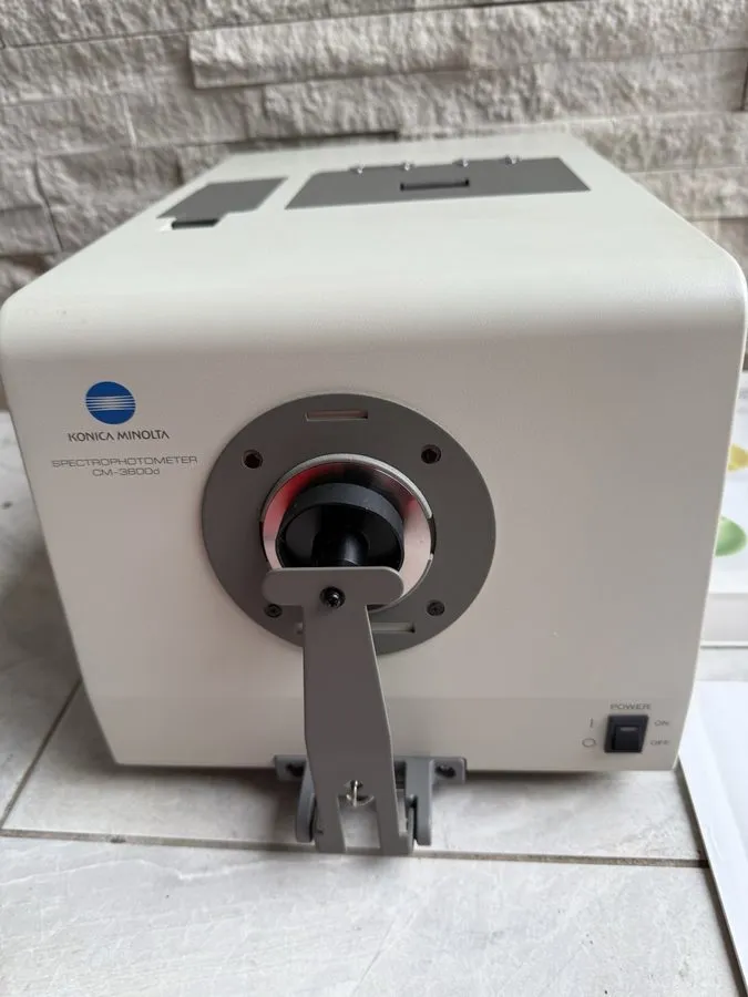 Спектрофотометр Minolta CM-3600D Spectrophotometer