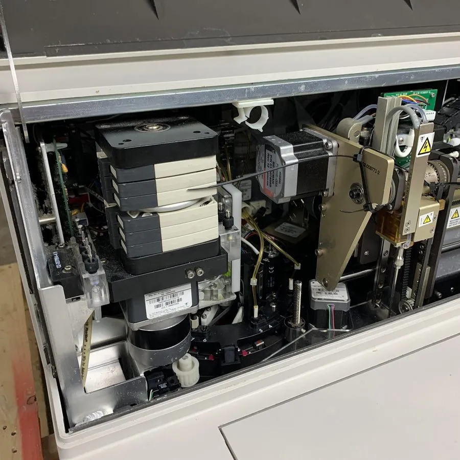 Анализатор Beckman Coulter Access 2 Immunoassay Analyzer, Model: 81600N — фото лота 3