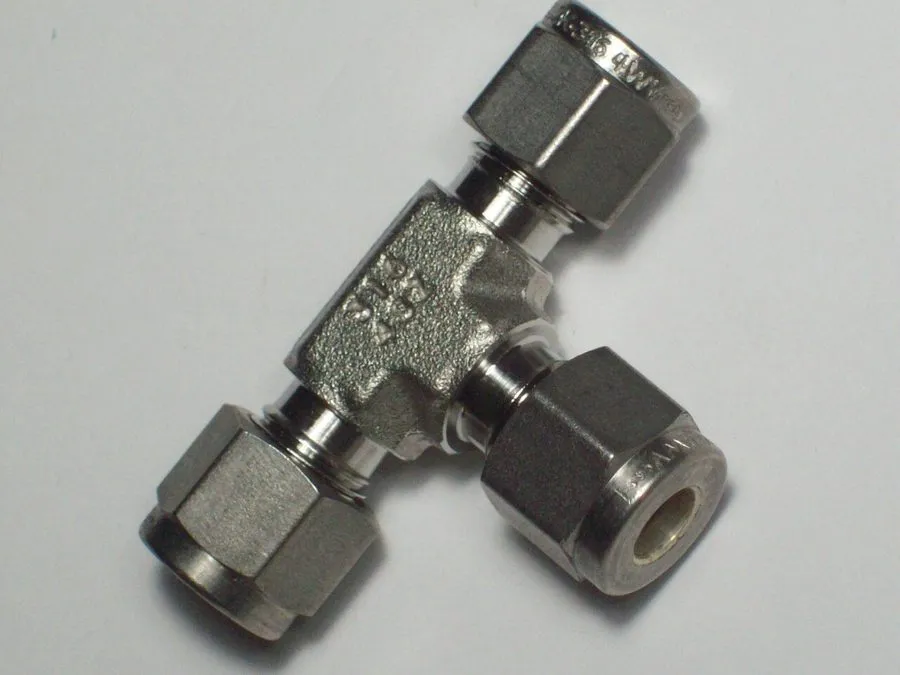 Фитинг Swagelok SS-400-3 Stainless Steel Swagelok Tube Fitting FNSP