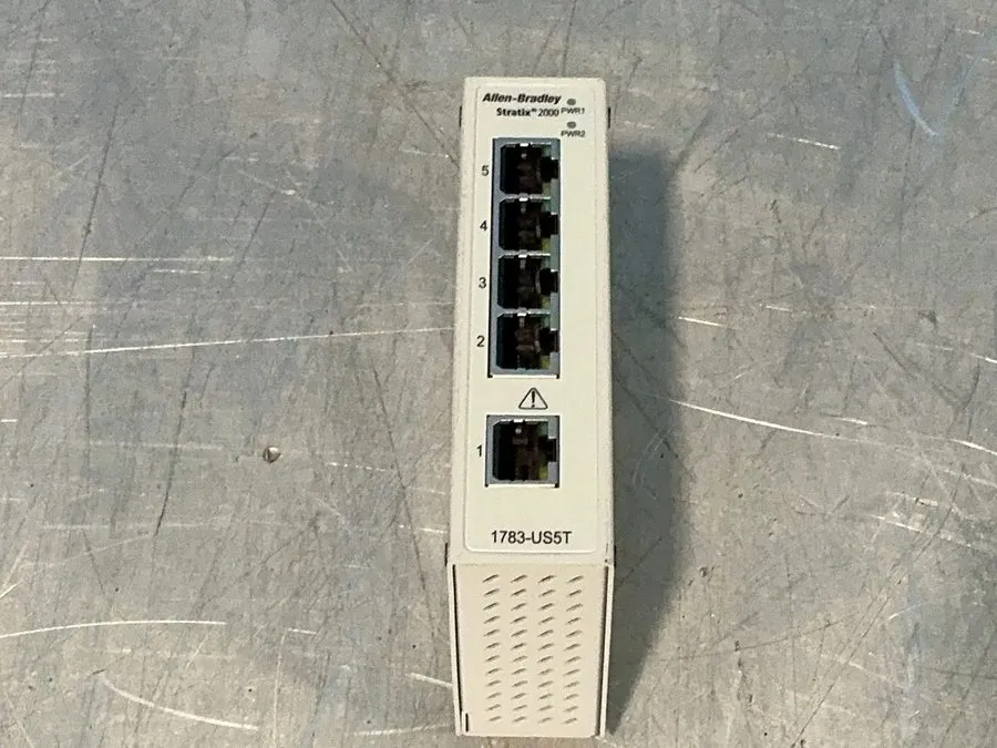 Коммутатор Allen-Bradley 1783-US5T SER A Stratix 2000 Ethernet Switch 5 Pt