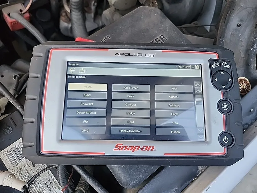 Диагностический сканер Snap-On Tools APOLLO-D8 EESC333 20.4 Automotive Diagnosti