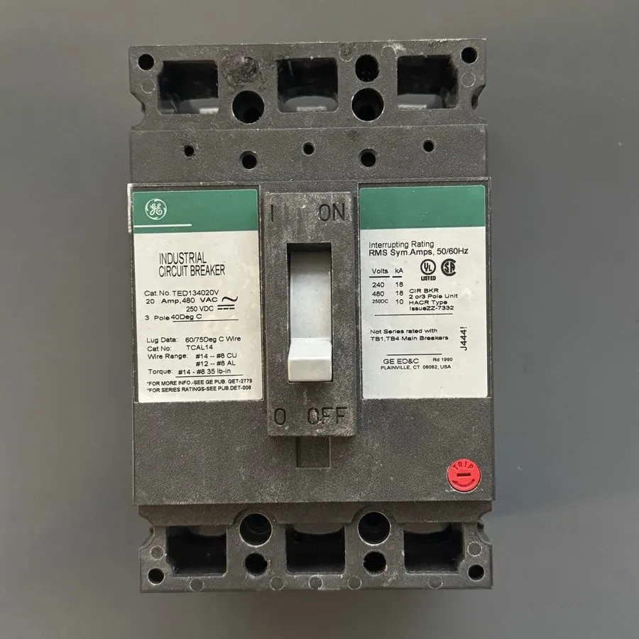 Автоматический выключатель GENERAL ELECTRIC TED134020WL 3 POLE 20 AMP 480v CIRCU — фото лота 1
