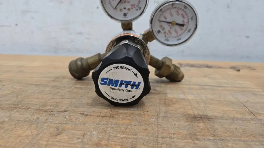 Трубопроводная арматура Smith Equipment 30-450-580 Inert Compressed Gas Regulato