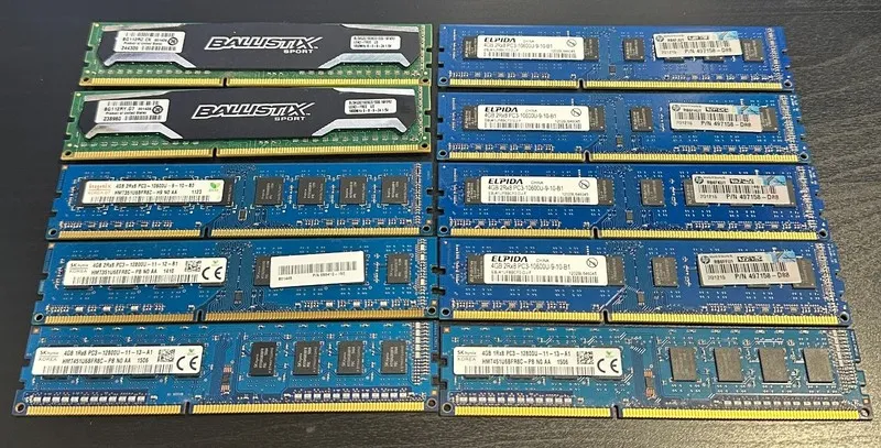 Модуль памяти Samsung 4GB PC3-12800U DDR3-1600 *MIXED RANK UDIMM Desktop RAM