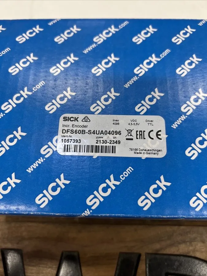 Энкодер Sick DFS60B-S4UA04096 Incremental Encoder